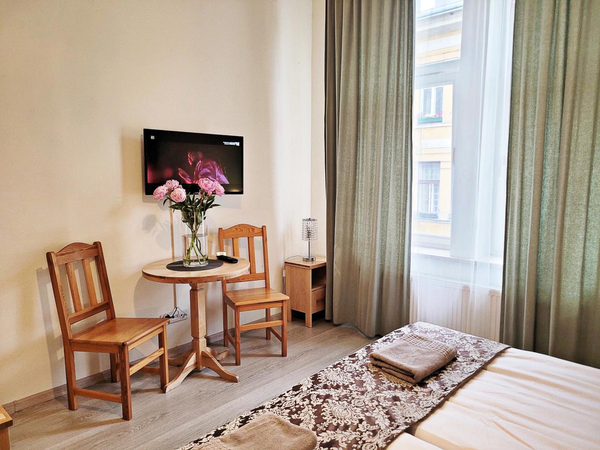 Dream Post Aparthotel Cracovia Esterno foto