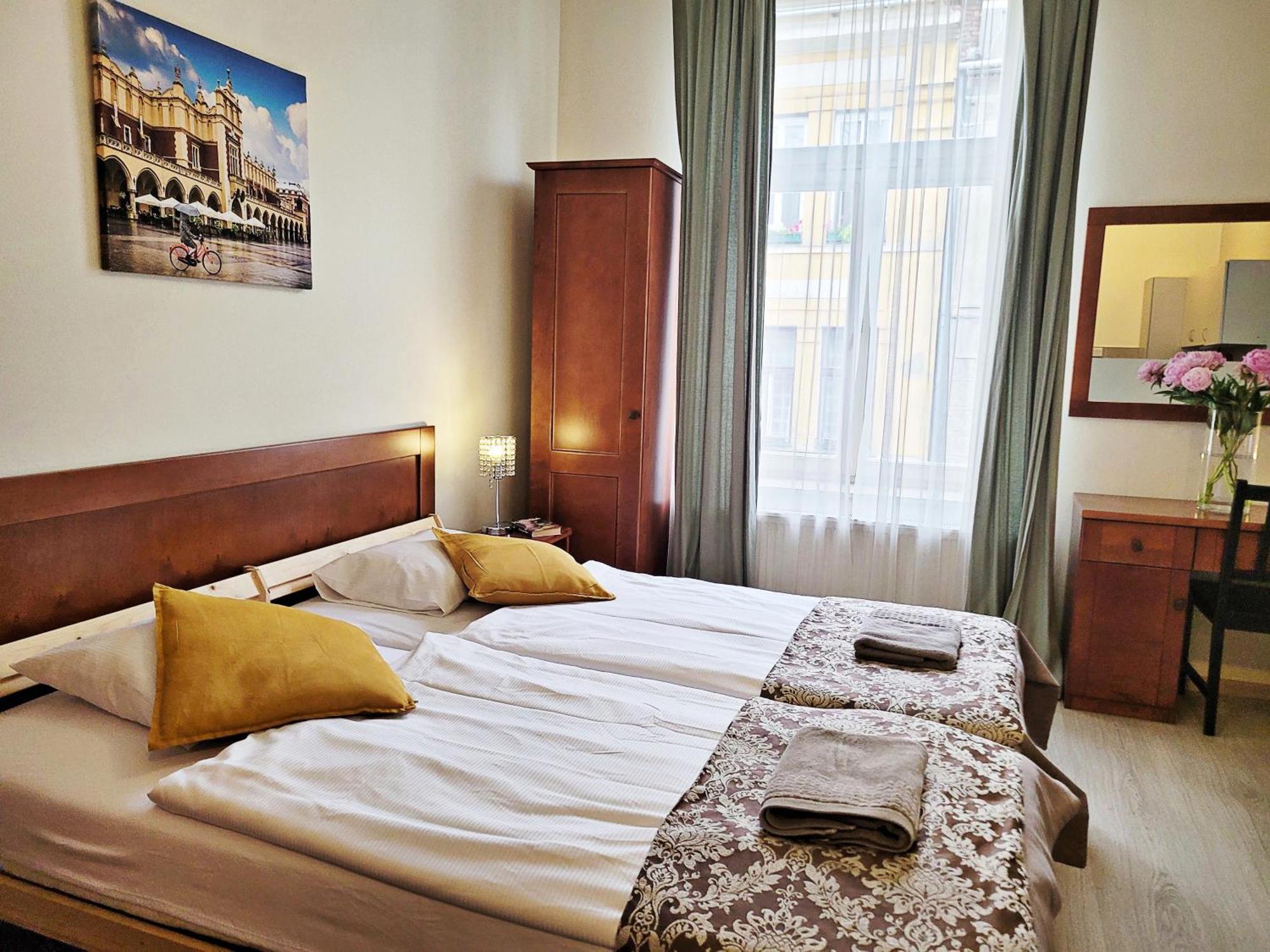 Dream Post Aparthotel Cracovia Esterno foto