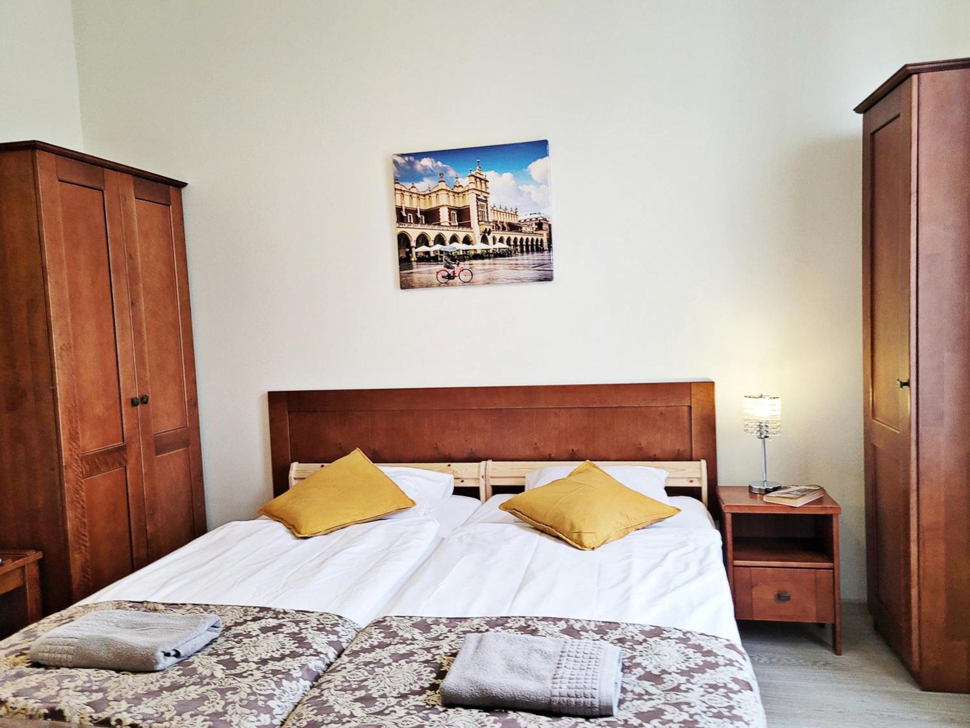 Dream Post Aparthotel Cracovia Esterno foto